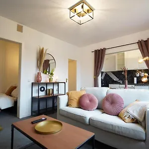  Apartment Dein Flughafen Messe Nahe Duesseldorf 1
